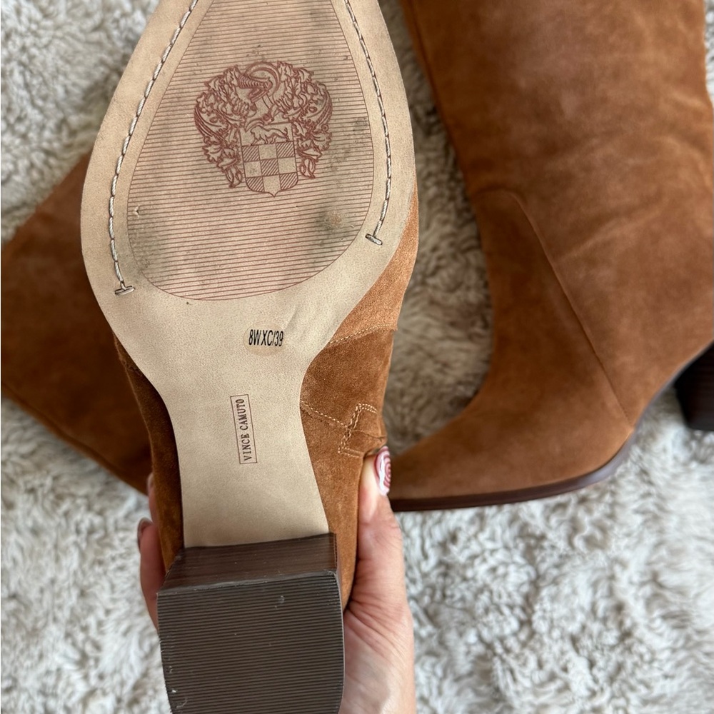 Vince Camuto Lumina Extra Wide Calf LIKE NEW - Picture 4 of 5